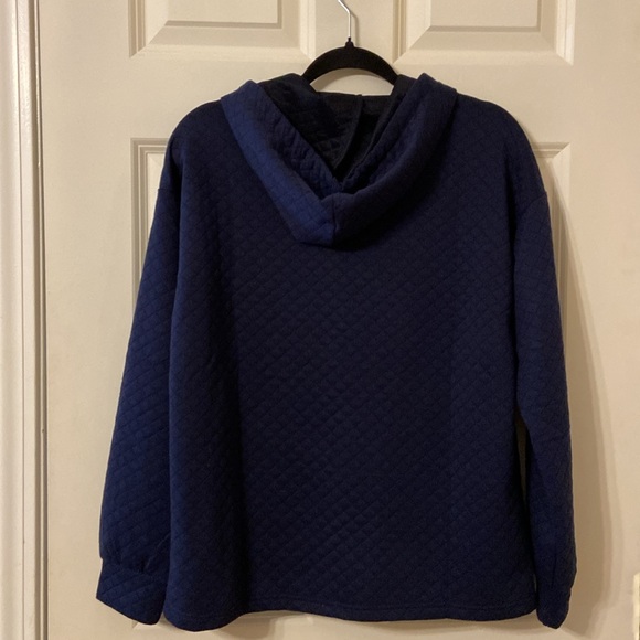 NWT COMO BLACK Medium Navy Quilted Zippered Hoodie - Picture 7 of 9